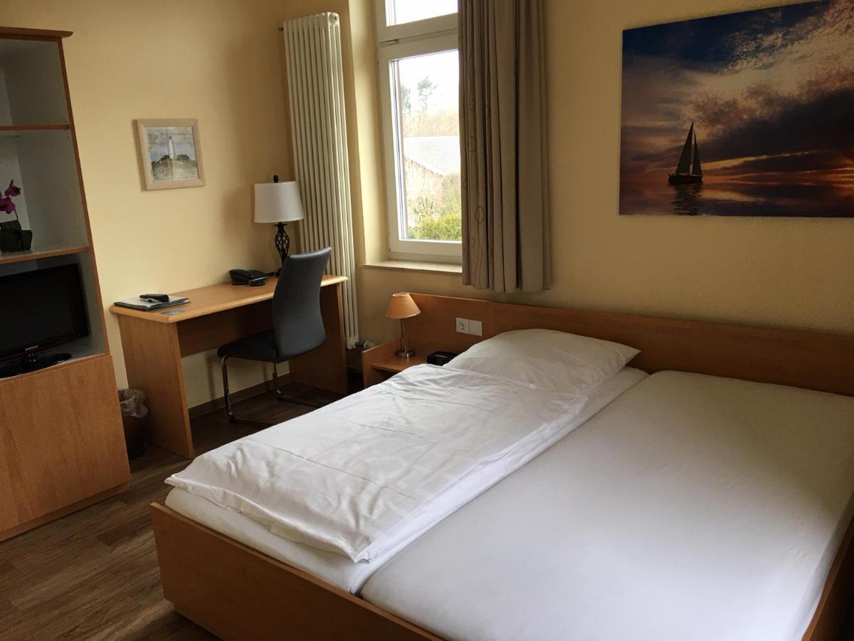 Kieler Foerde Hotel 3*